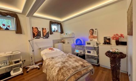 Kosmetik Studio Brandt: Kosmetikstudio in Bad Düben