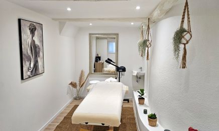 Rayon Beauté : Manucure à Le Plan-de-la-Tour