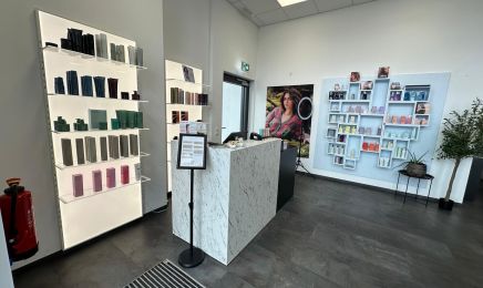 Friseursalon Uncut Campus: Friseur in Unterschleißheim