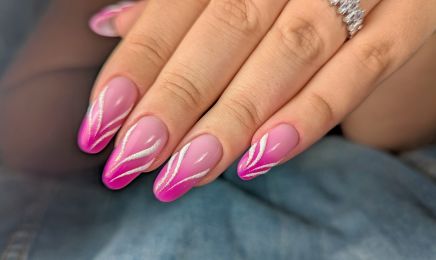 Sarah B - Ongles & Maquillage : Manucure à Saint-Cyr-sur-Mer