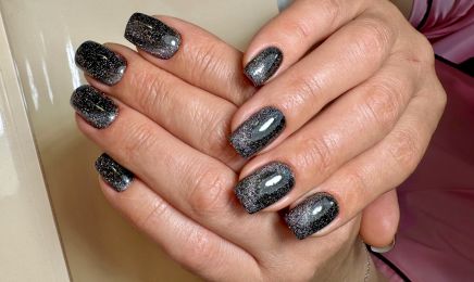 ONGLES INFINI chez Haya Beauty : Manucure à Marseille