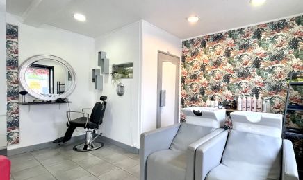 L’Atelier des Ciseaux by Amandine : Coiffeur à Allonnes