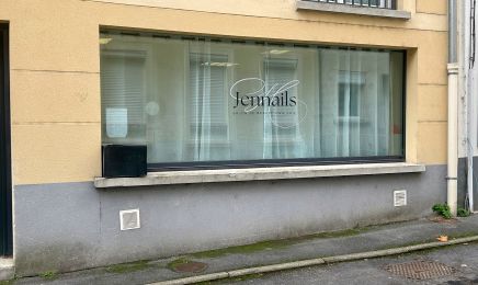 Jennails : Manucure à La Ferté-sous-Jouarre