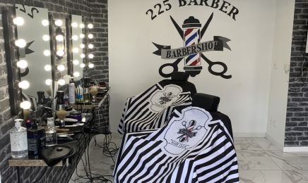  225TH BARBER : Barbier à Stains