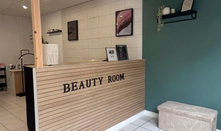 Browlab by Léa  : Institut de beauté à Abbeville