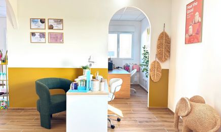 Mise en Beauté : Manucure à Villers-Bocage