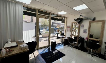 Krea'Tif - Coiffure & Dreamy Beauty - Ongles et cils : Coiffeur à Sainte-Maxime