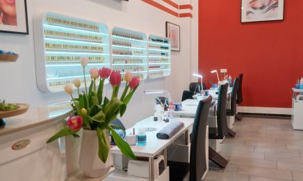 Zim Nails & Beauty : Nagelstudio in Zirndorf