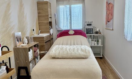 L’Atelier Beauté d’Alicia  : Manucure à Le Hinglé