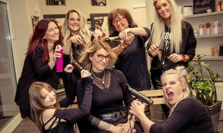 Haar Reuber Inh. Kerstin Wagener: Friseur in Freudenberg
