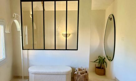 Hylé Studio Dermo : Institut de beauté à Biguglia
