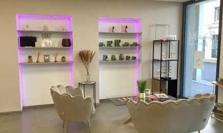 Chaynie Nails Esthétique : Institut de beauté à Balbigny
