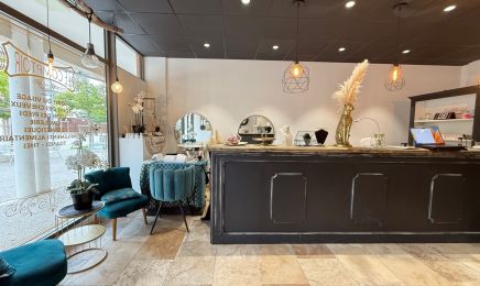 Le comptoir de Malika  : Coiffeur à Salon-de-Provence