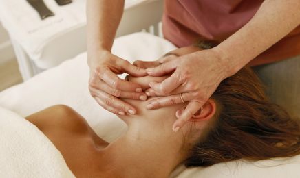 Vanessa Griffith : Energétique Traditionnelle Chinoise / Shiatsu / Kobido / Face Sculpting : Institut de beauté à Rueil-Malmaison