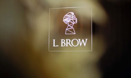 L. BROW : Institut de beauté à Nanterre