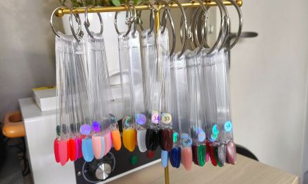 Style ongle sabrinette : Manucure à Francheville