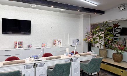 Mimi Nails : Kosmetikstudio in Nürnberg