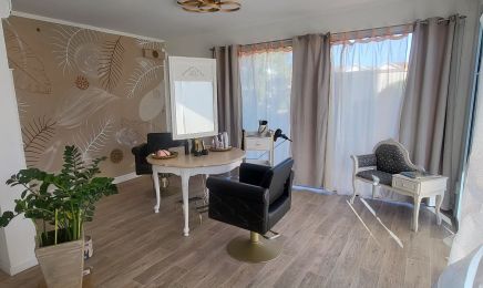 Eve : Coiffeur à Saintes
