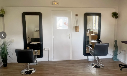 LES MÈCHES DE ROSE : Coiffeur à Saint-Raphaël