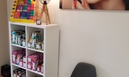 Virginie Coiffure et Esthétique  : Manucure à Sathonay-Village