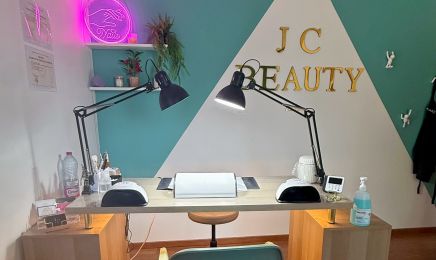 JC Beauty Nails : Institut de beauté à Lézignan-Corbières