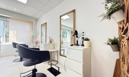 Francesca Salon Coiffure  : Institut de beauté à Istres