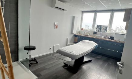 Perle de beauté - Socio esthétique : Institut de beauté à Lagord