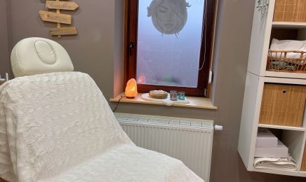 Institut Caroline  : Manucure à Saint-Ghislain