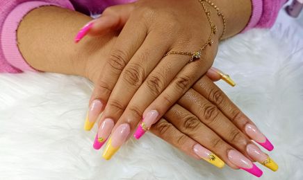 Art Nails Beauty - Cils & Sourcils : Institut de beauté à L'Hermitage