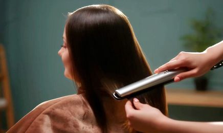 AUX PETITS SOINS - LISSAGE  - CRYOTHÉRAPIE CAPILLAIRE : Coiffeur à Blainville-sur-Orne