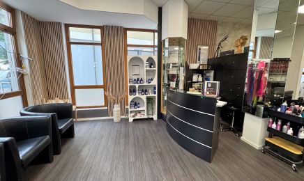 Friseursalon Haarmonie: Kosmetikstudio in Oberndorf am Neckar
