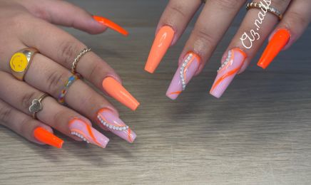 Az Nails : Manucure à Lormont