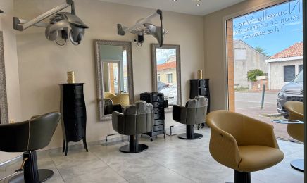 Nouvelle Vague : Coiffeur à Carcans