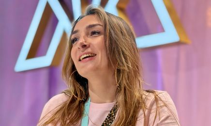 Dhiane PROTHESISTE ONGULAIRE : Manucure à Villeneuve-le-Comte