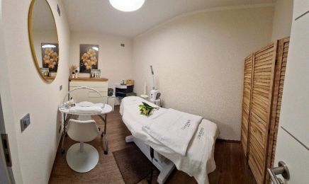 ViNA Fußpflege und Kosmetik: Kosmetikstudio in Glashütten