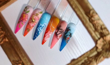 Hibiscus Éclat : Manucure à La Merlatière