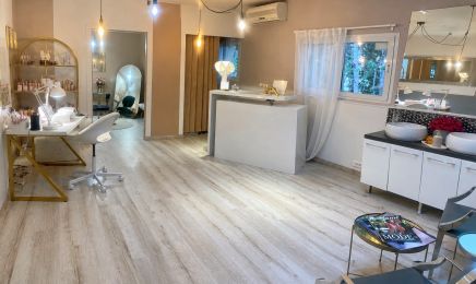 Virginie Beauté : Manucure à Venelles