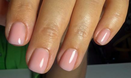 Les ongles de Louise  : Manucure à Maubec