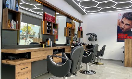 Haar Atelier: Friseur in Arnsberg