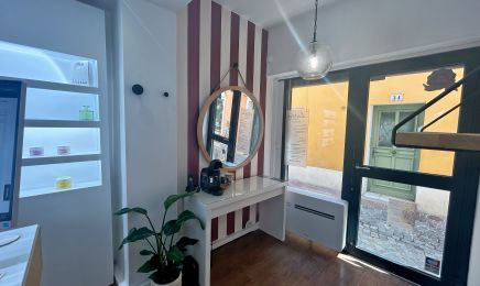 LAETITIA MANUCURE : Manucure à Sanary-sur-Mer