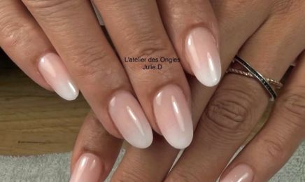 L'Atelier Des Ongles - Julie.D : Manucure à Marcoussis