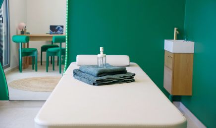 CHASTRE Lilou - Ostéopathe D.O - Méthode Renata França® : Institut de beauté à Sanary-sur-Mer