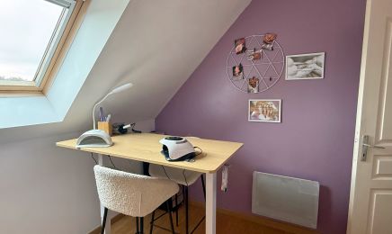 INSTANT BEAUTE BY CHLOE : Manucure à Saint-André-de-l'Eure