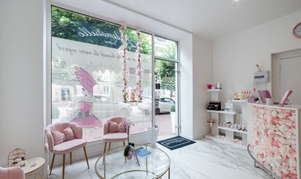 Mademoiselle Institut : Manucure à Limoges