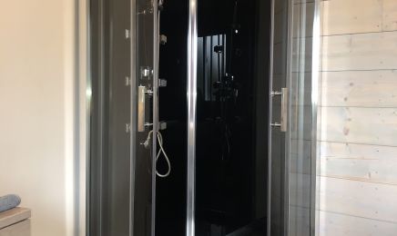 	 Home Hair Body Esthétique et Bien-être : Institut de beauté à Capbreton