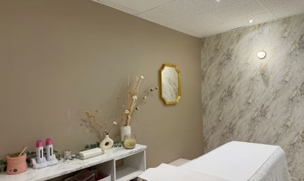 Essentiel Beauté : Manucure à Fabrègues