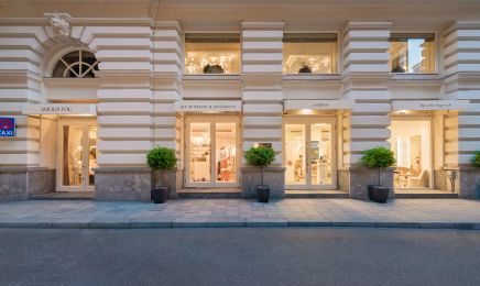 Amour Fou - Spa de Beauté, Parfumerie, Coiffeur by Ulla Huprich: Kosmetikstudio in München