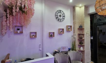Nia Nails : Institut de beauté à Paris