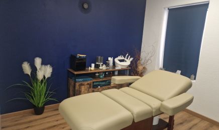 L & Beauté : Manucure à Canet