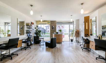 Virginie Buc : Coiffeur à Saint-Julien-en-Born